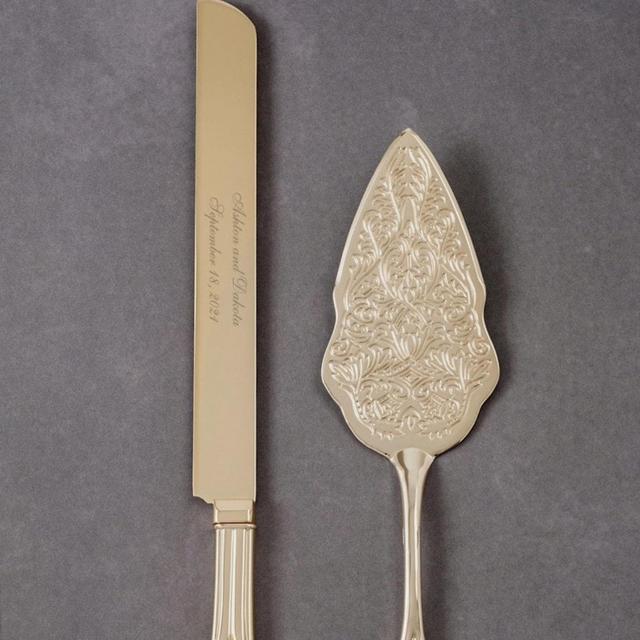 Personalized Wedding Cake Server