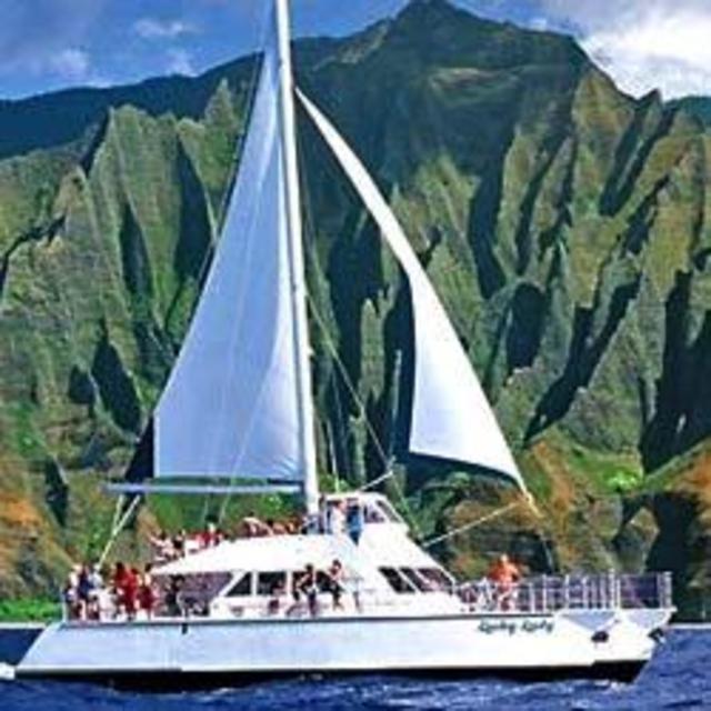 Honeymoon Fund - Na Pali Boat Tour & Snorkel