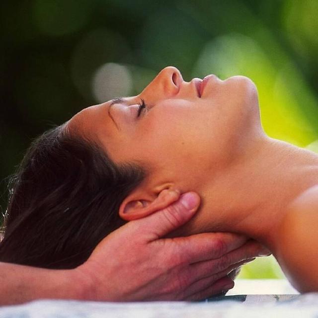 Honeymoon Fund - Four Seasons Maui Spa