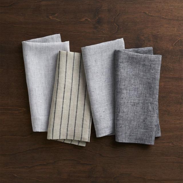Set of 4 Suits Linen Napkins