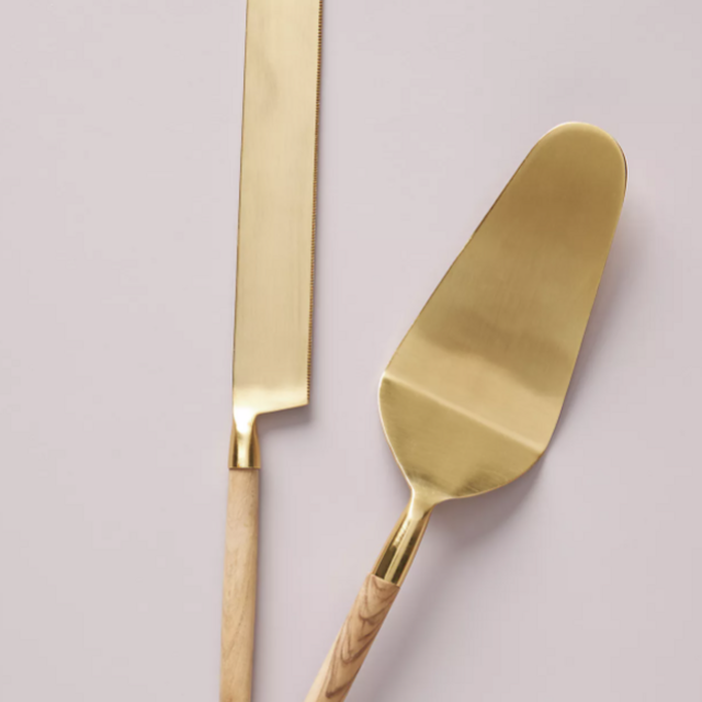Olive Wood Cake Serving Set