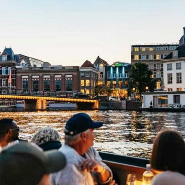 Cheese and Wine Canal Cruise - Amsterdam