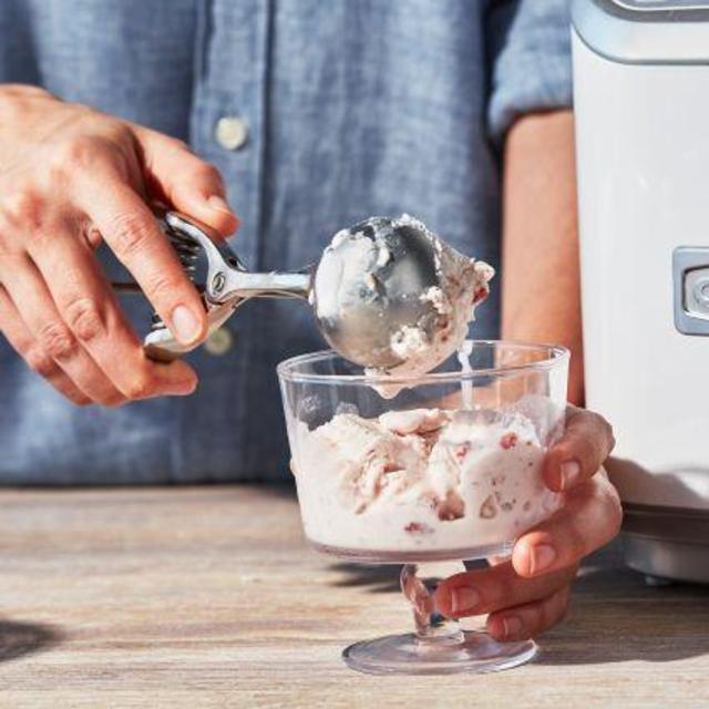 Stainless-Steel Ice Cream Scoop 3.25 oz