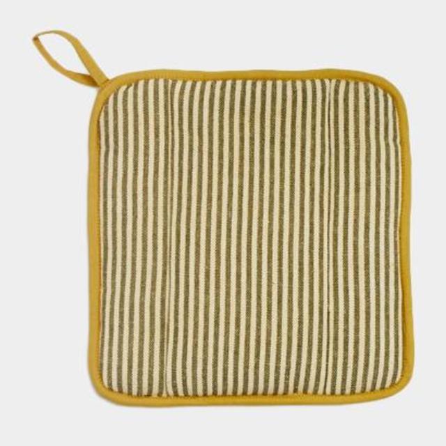 Yellow Natural Lace Vintage-Inspired Pot Holder