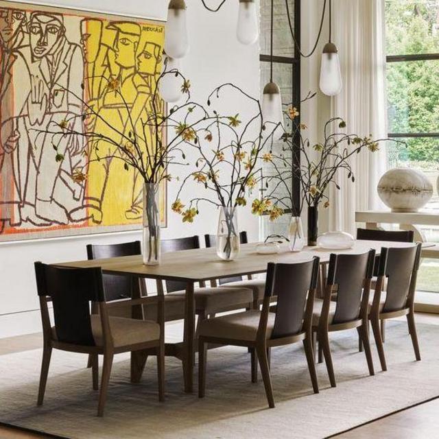 Dining Room Table & Chairs
