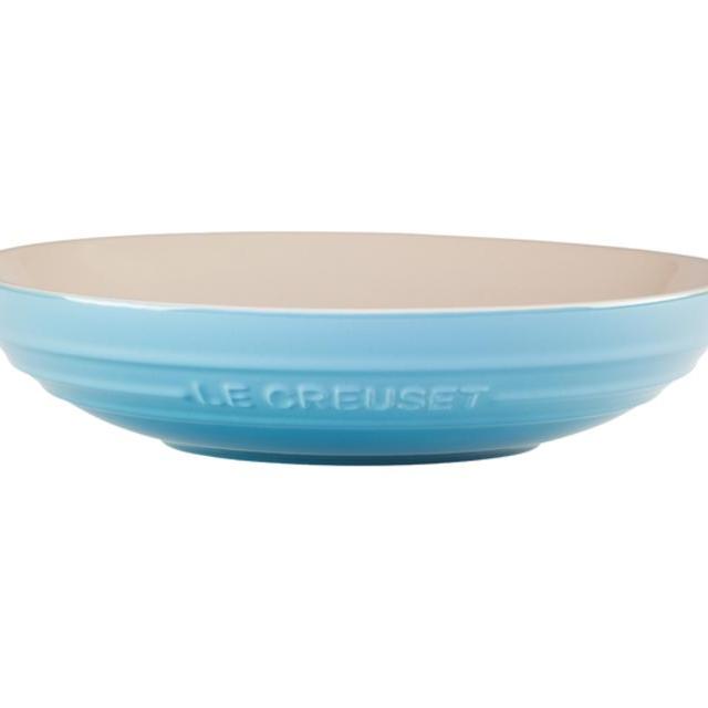 Light Blue Pasta / Fruit Bowl