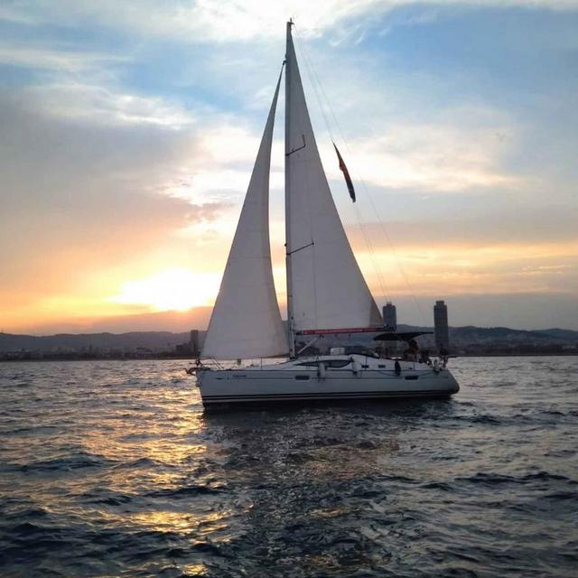 Barcelona Sailing Experience