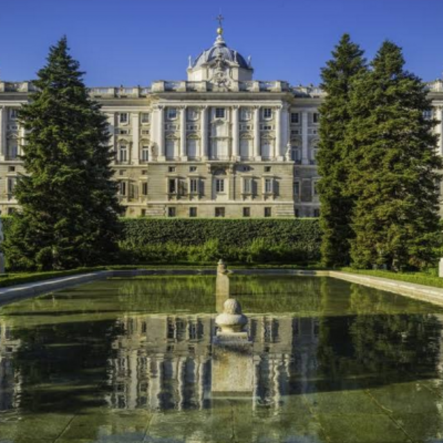 4-Hour El Prado Museum and Madrid Royal Palace Guided Tour