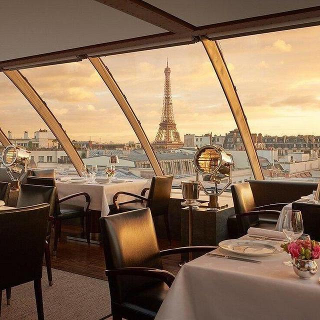 Cena Especial para Año Nuevo en París