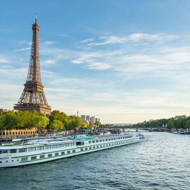 Crucero por el Sena