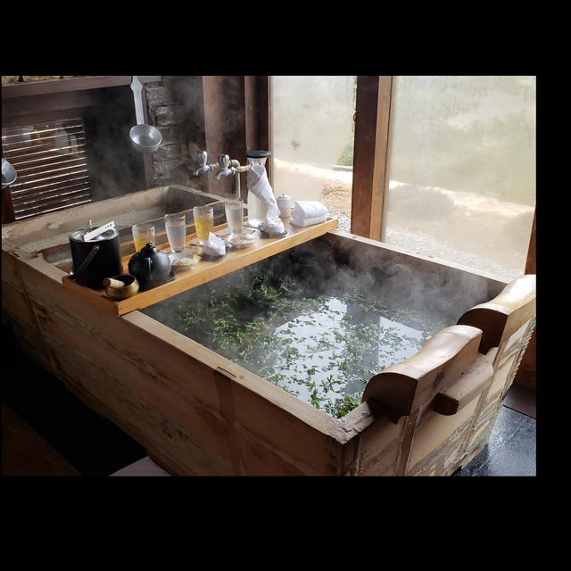 Hot Stone bath in Thimphu