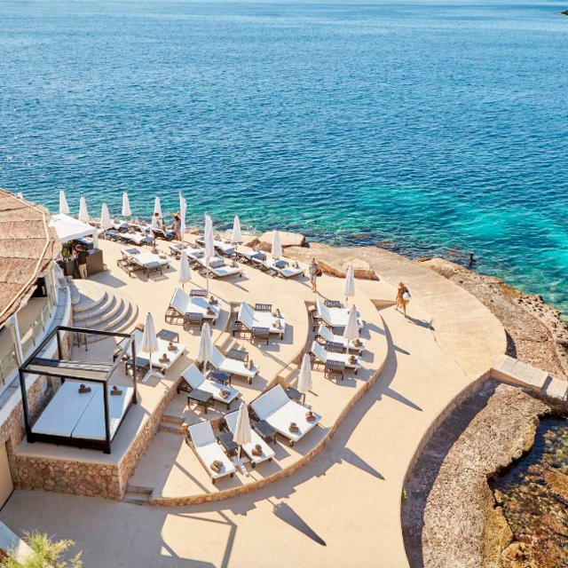 Cocktails & Tapas at Puro Beach Club