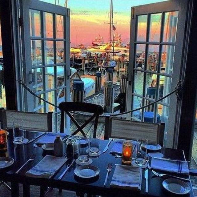 Dinner at Cru Oyster Bar in Nantucket (Honeymoon)