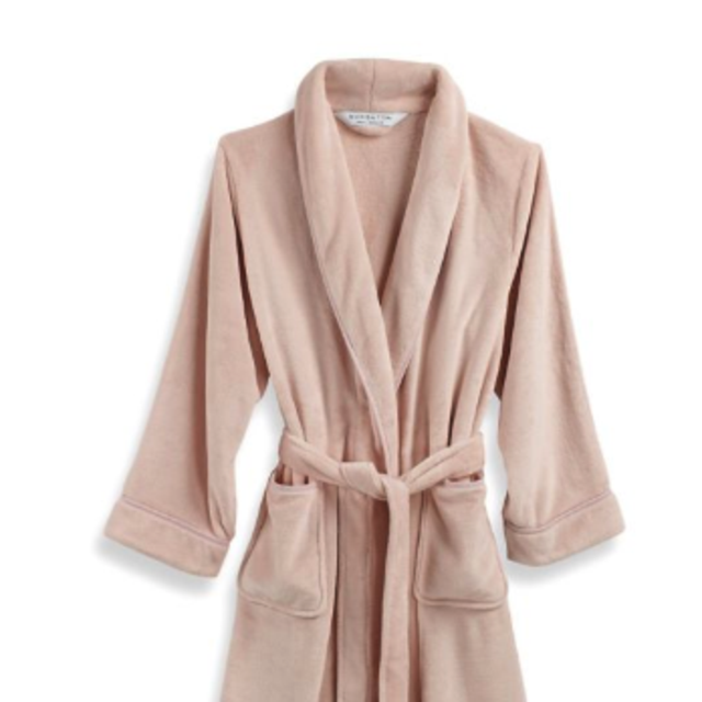 Wamsutta® Small/Medium Plush Robe in Pink