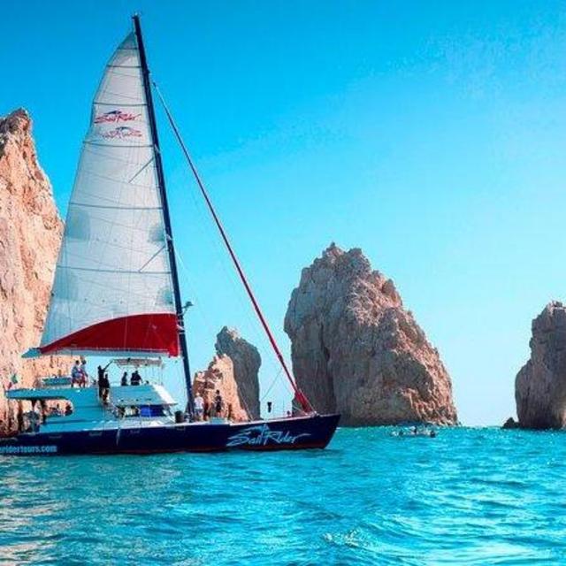 Honeymoon - Sunset Sailing Tour