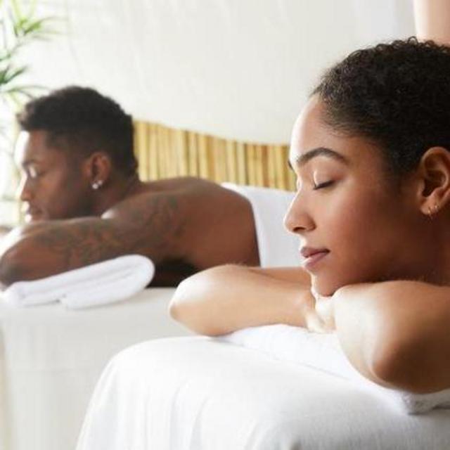 Honeymoon - 80-Minute Couples Massage