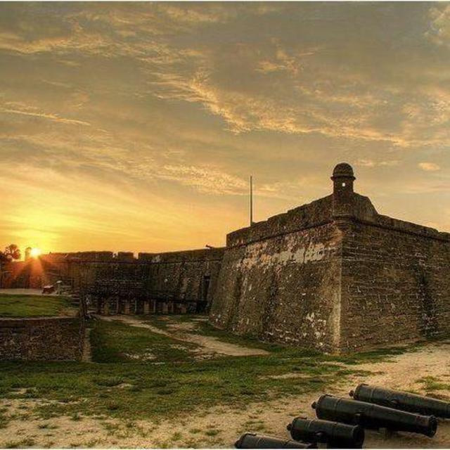 A Ghostly Encounter Tour