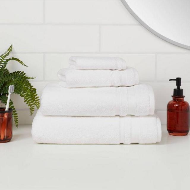 Performance Bath Towel - Threshold™