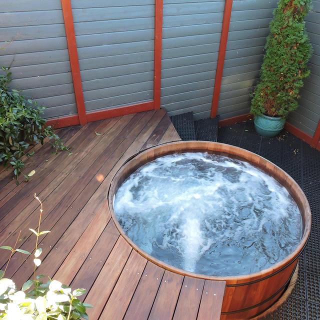 Gift certificate to go to the hot tubs
