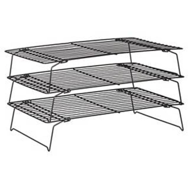 Product description page - Wilton Ultra Bake Pro 3-Tier Cooling Rack - Black
