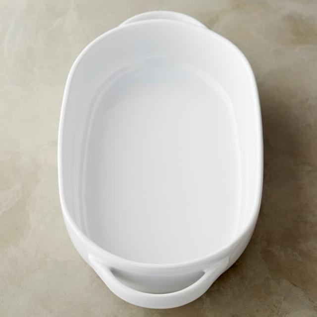 Williams-Sonoma Essential Oval Baker 14" X 9"