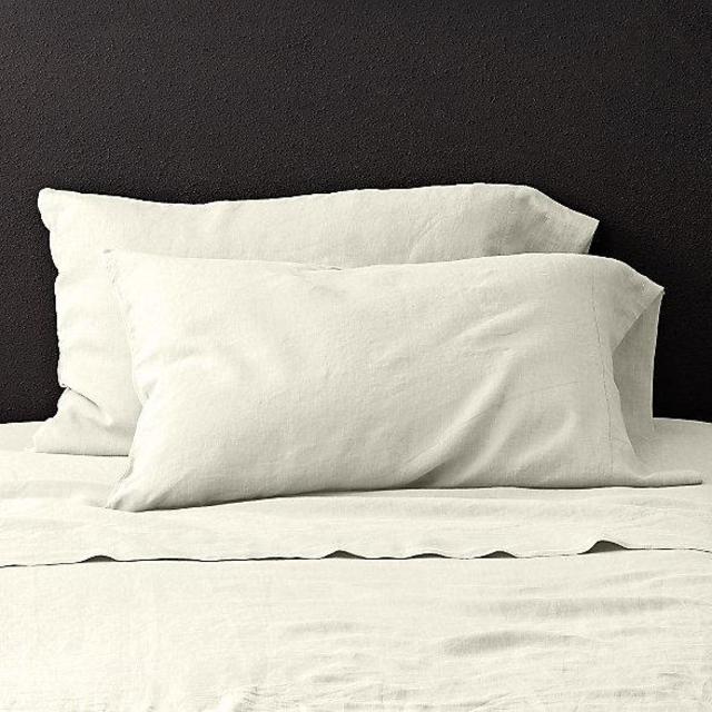 Stonewashed Belgian Linen Pillowcases (Set of 2)- Ivory