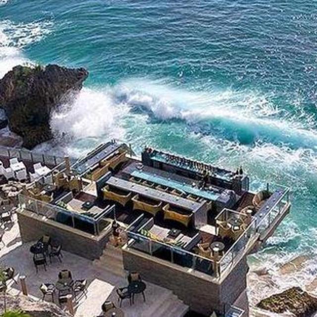 Sunset Cocktails & Dinner