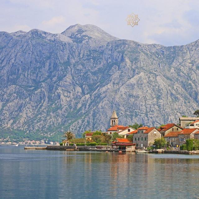 Seaside Resort in Montenegro x 3 days