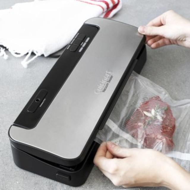 Cuisinart® Vacuum Sealer