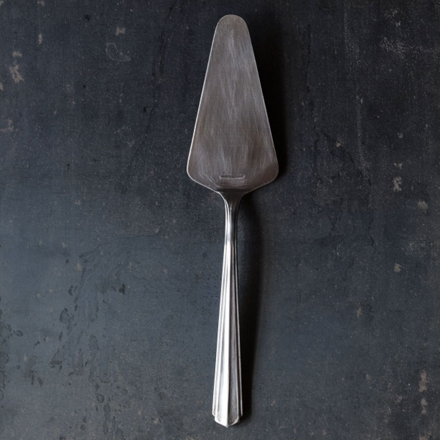 Yuichi Takemata Cake Server