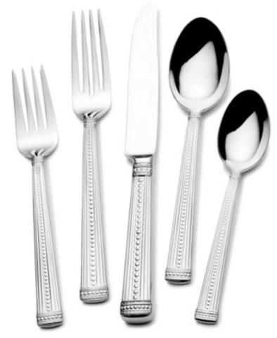 Mikasa Scarlet 5 Piece Place Setting