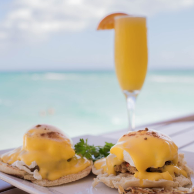 Hamilton Island Beach Brunch