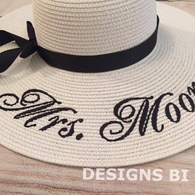 Beach hat, Monogram floppy hat, Floppy straw hat, Bride beach hat, Personalized floppy hat, Floppy beach hat, Straw hat, Bridal Shower Gift