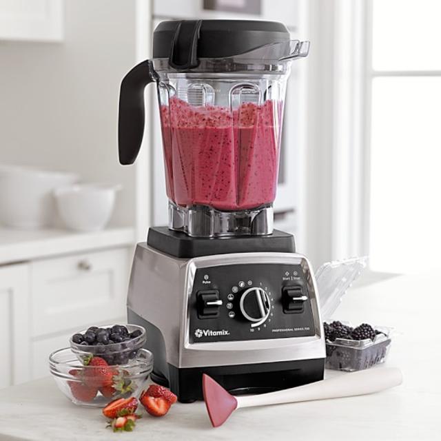 Vitamix Professional Series 750 Blender - Silver