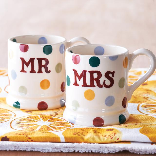 Polka Dot Mr &amp; Mrs Set of 2 1/2 Pint Mugs Bxd