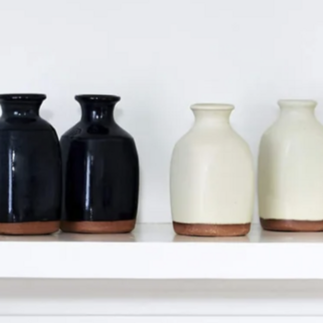 New York Stoneware Bud Vase Ivory