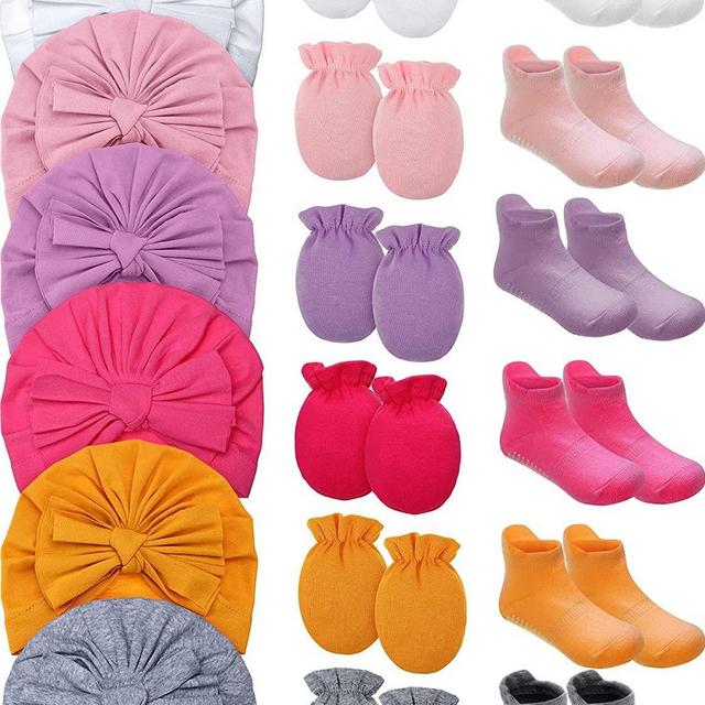 Leumoi 18 Pieces Newborn Baby No Scratch Mittens and Socks Sets Gloves Baby Turban Knot Hats Non-Slip Grip Ankle Socks for Baby Girls,Multicolor,Medium