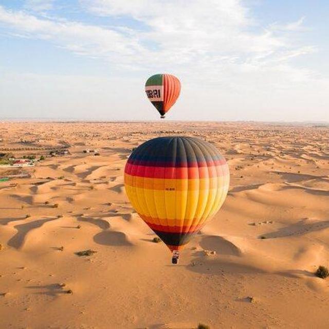 Pornodan Gollivudgacha Fohisha mijozni belbog bilan sikadi