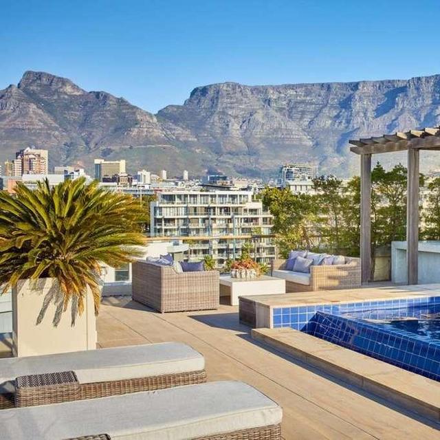 Honeymoon Hotel: Cape Town