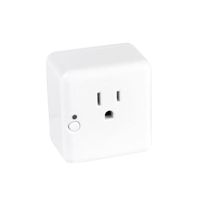 Samsung SmartThings Outlet