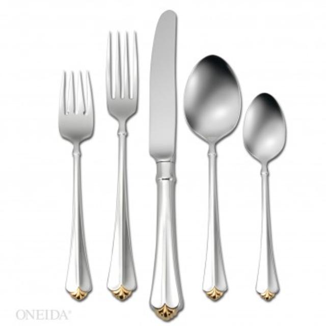 Oneida Golden Juilliard 5 Piece Placesetting, Fine Flatware