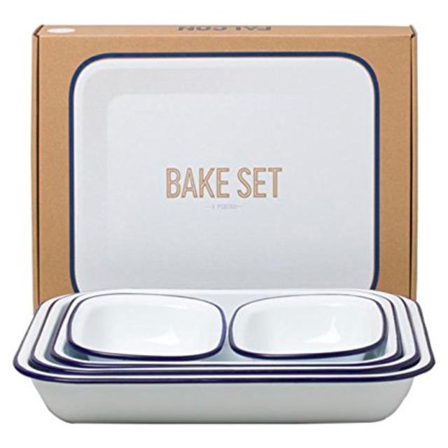 Falcon Enamelware Bake Set White and Blue Rim