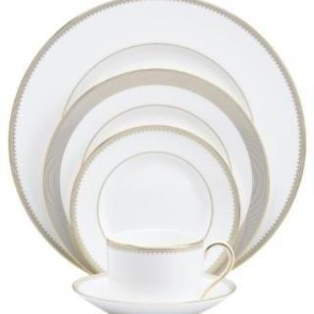 Vera Wang Wedgwood Grosgrain 5-Piece Place Setting