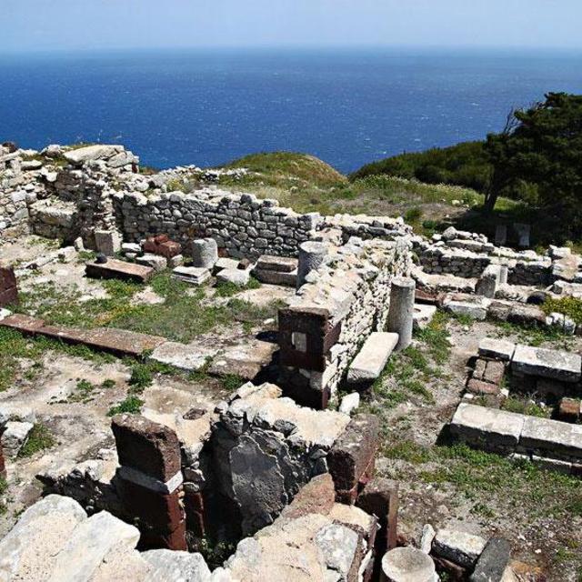 Ruins Tour  - Santorini