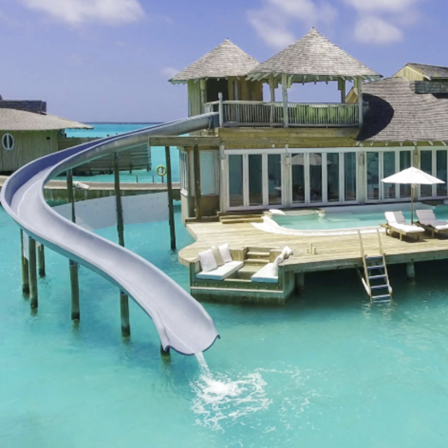 Visit to Jumeirah's water slide in Maldives