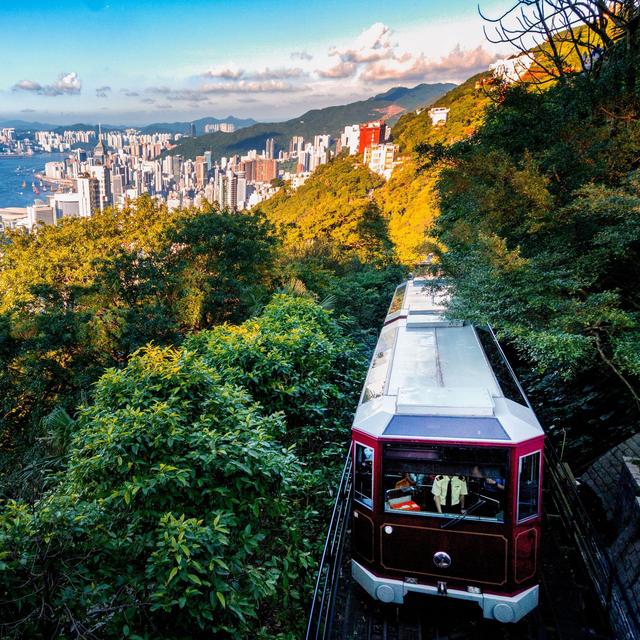 Sightseeing in Hong Kong