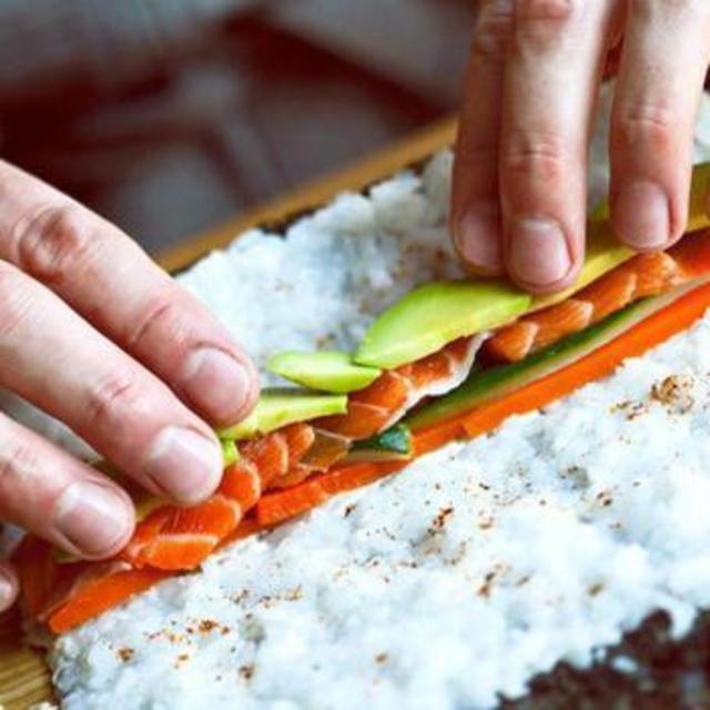 Learn to Make Sushi @ Gili Lankanfushi
