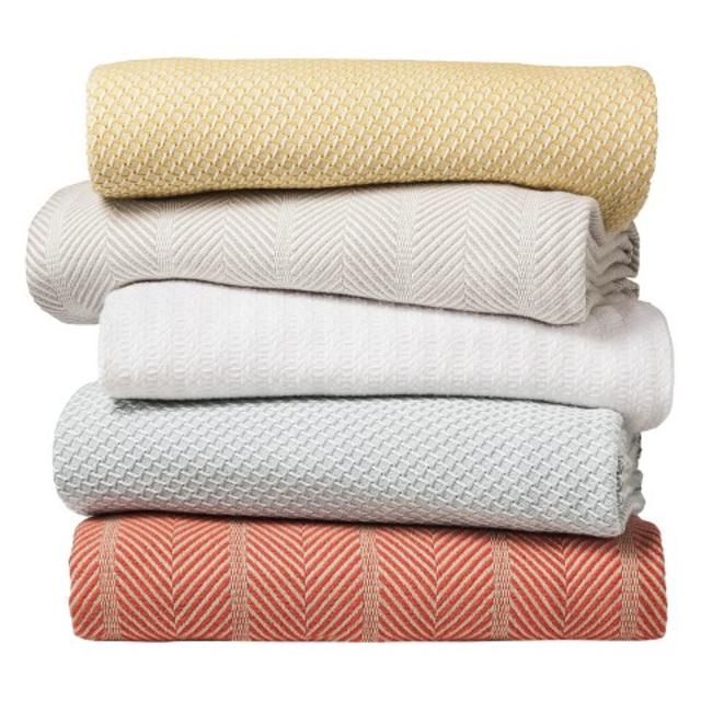 Threshold™ Organic Blanket-White