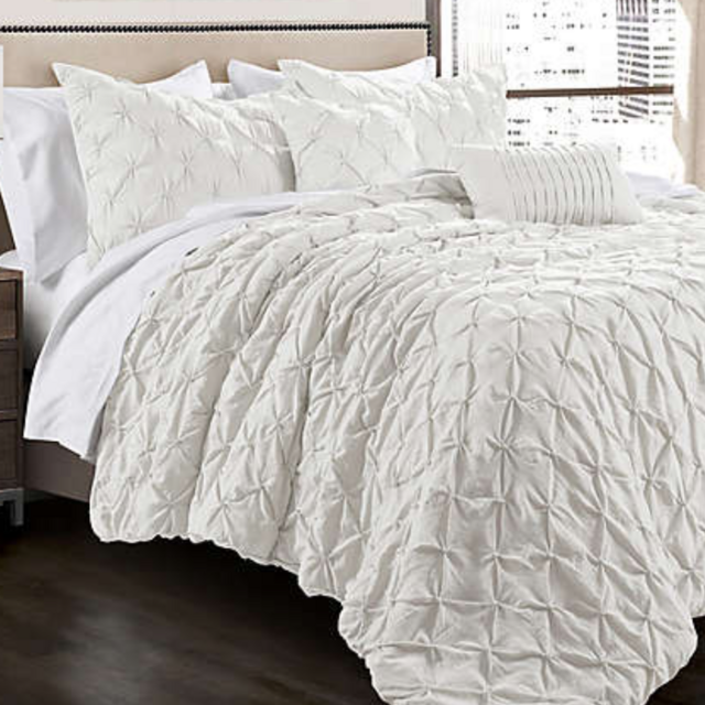 Lush Decor Ravello Pintuck 5-Piece king Comforter Set in White