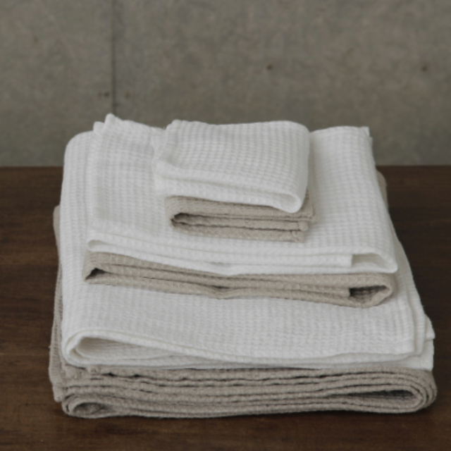 Linen Waffle Large Bath Towel in White